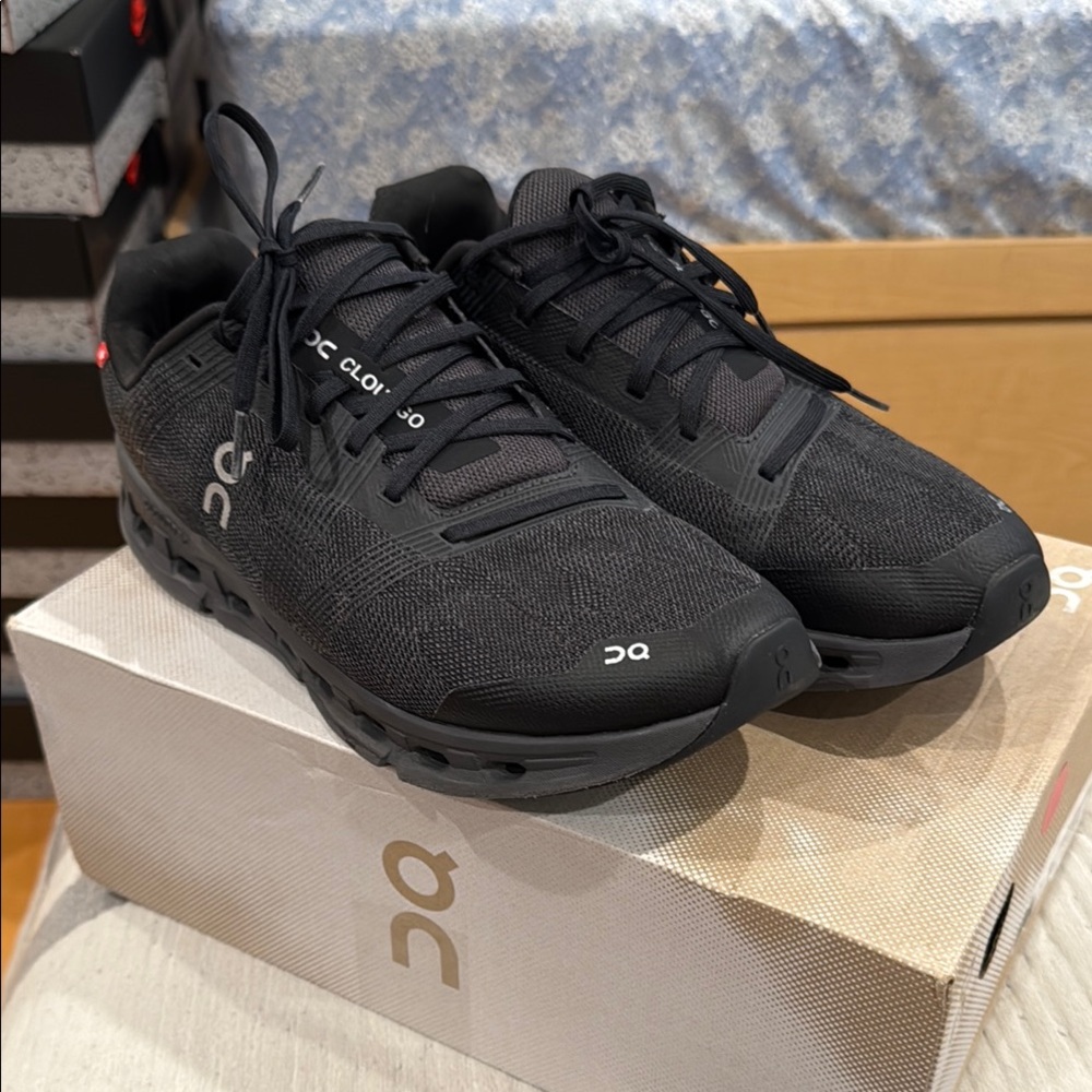 On Running Men's Black Athletic Shoes